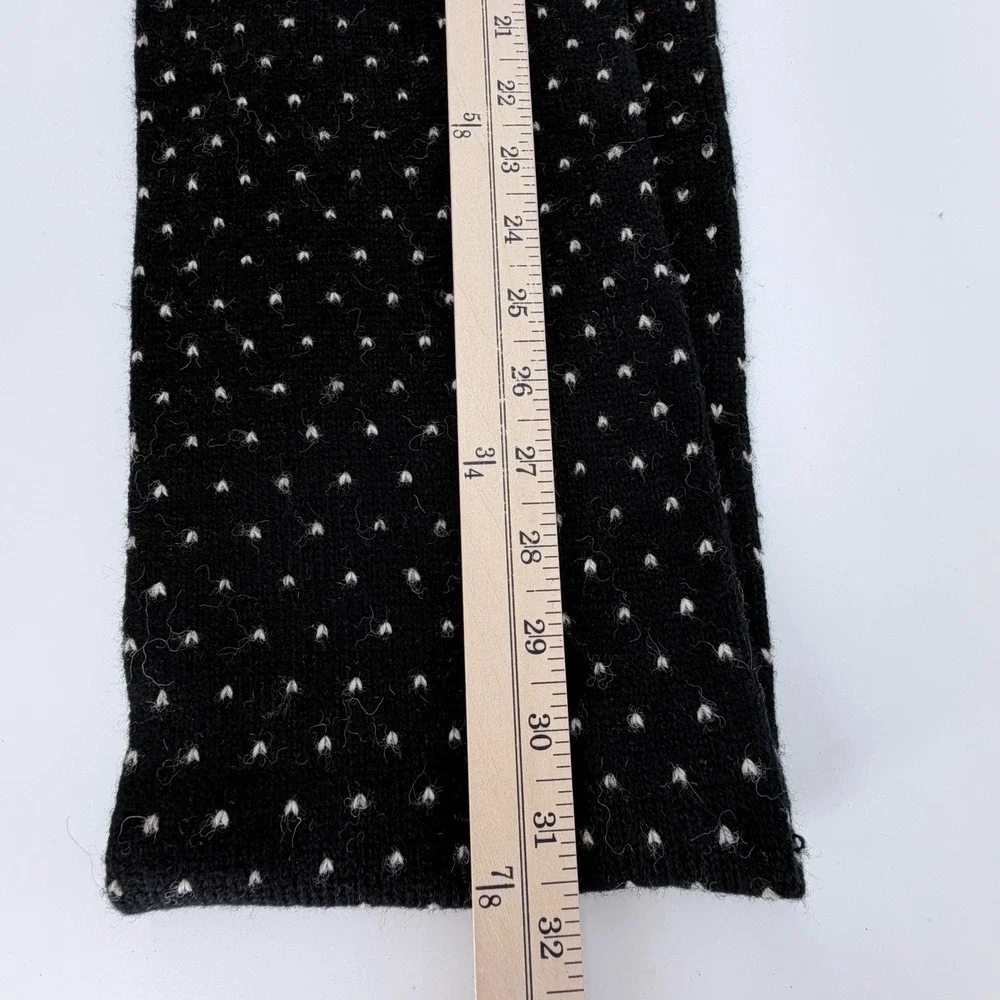 Wool Scarf Unisex OS Black Fair Isle Snowflake Wool Blend Fringe Winter
